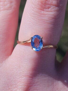 10K Yellow Gold Oval Cut Blue Topaz Bypass Solitaire Ring Band Size 8.5